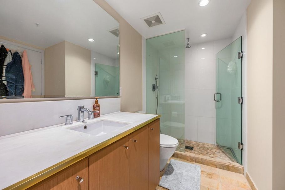 812 522 W 8th Avenue Vancouver, BC - 15