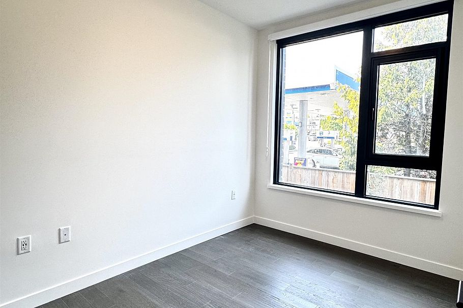 211 8398 Oak Street Vancouver, BC - 10