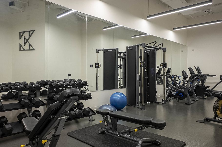 301 210 E 5th Avenue Vancouver, BC - 22