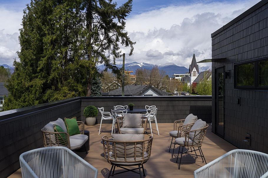 893 E 21st Avenue Vancouver, BC - 14