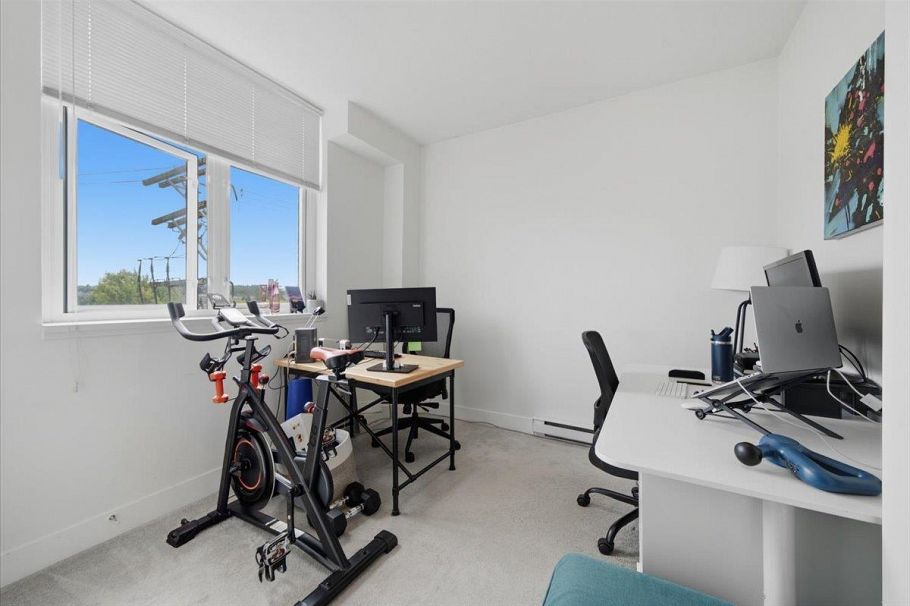 512 298 E 11th Avenue Vancouver, BC - 24