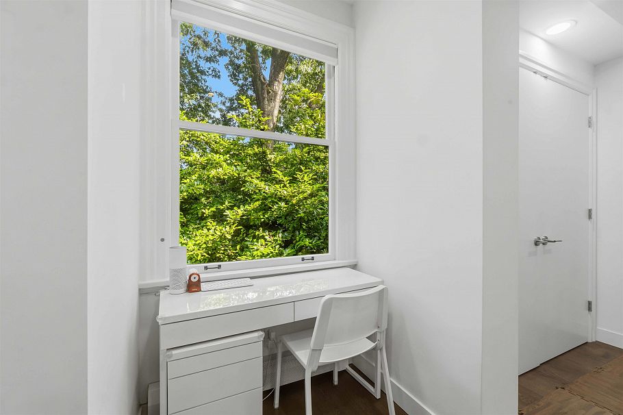 1188 Laurier Avenue Vancouver, BC - 13