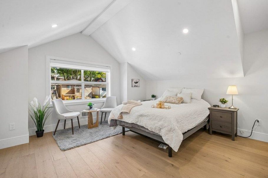 3535 E Georgia Street Vancouver, BC - 18