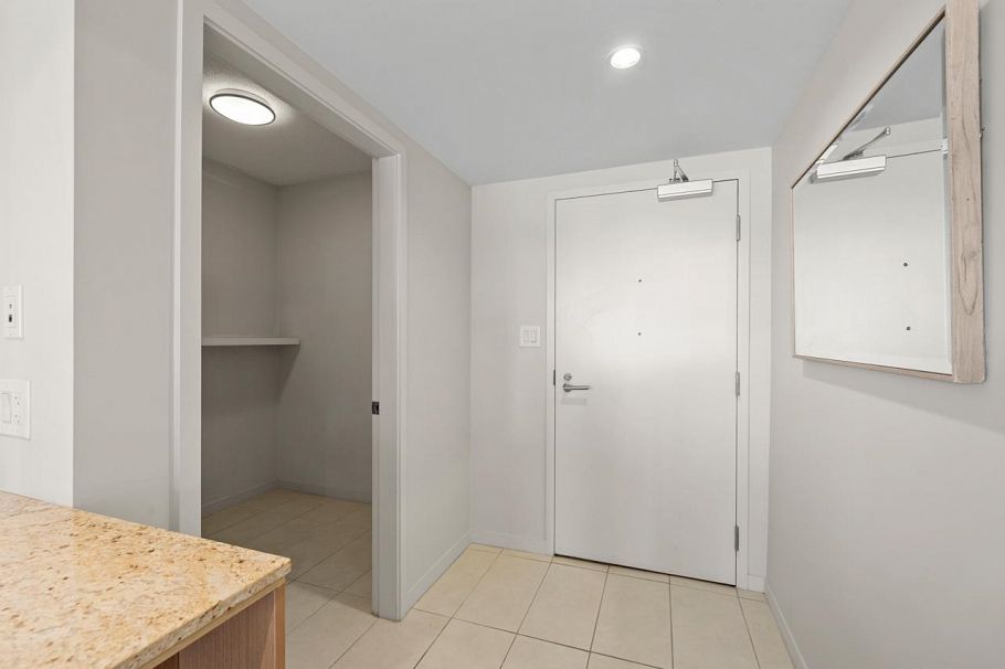708 522 W 8th Avenue Vancouver, BC - 25