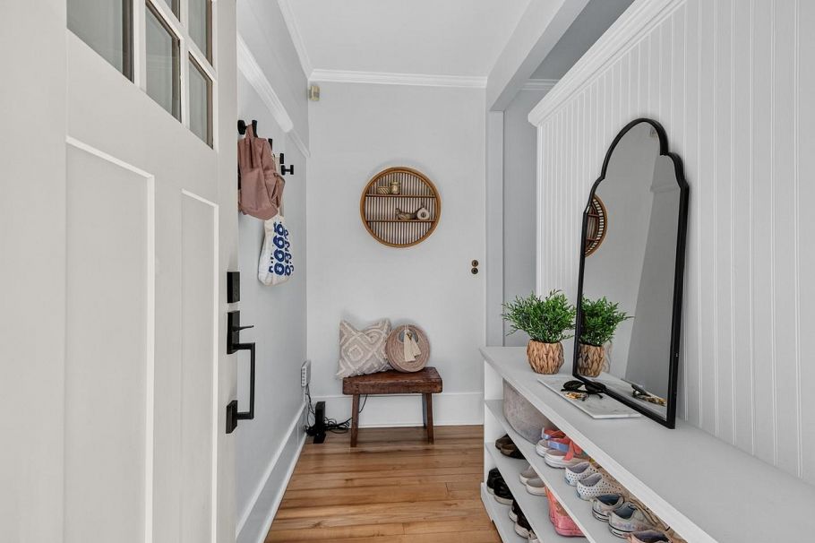 3730 Windsor Street Vancouver, BC - 3