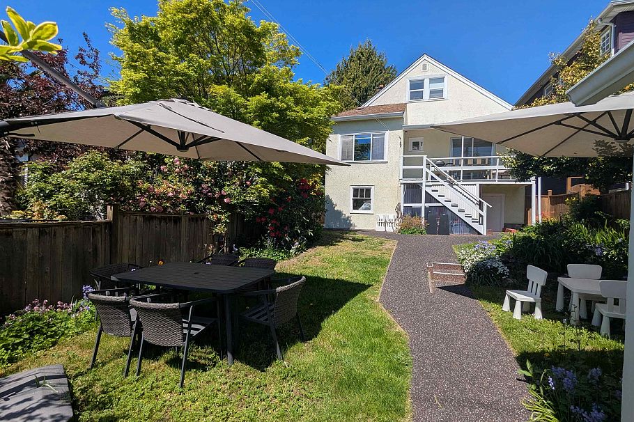 134 W 40th Avenue Vancouver, BC - 30