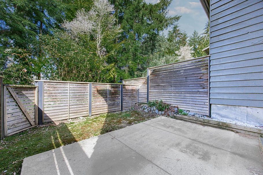 62 1930 Cedar Village Crescent North Vancouver, BC - 3