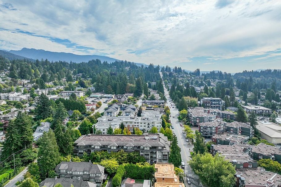 206 188 W 29th Street North Vancouver, BC - 4