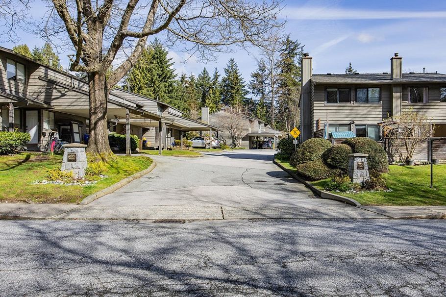 62 1930 Cedar Village Crescent North Vancouver, BC - 28