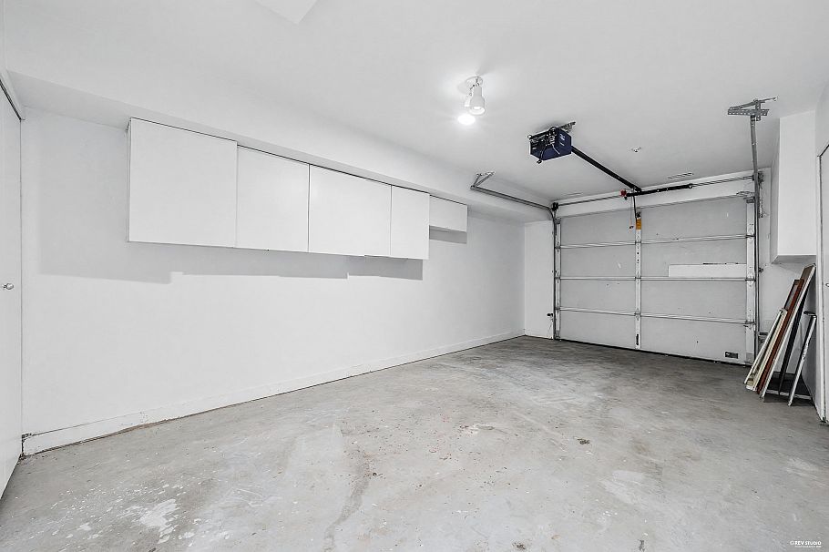 3396 Cobblestone Avenue Vancouver, BC - 28