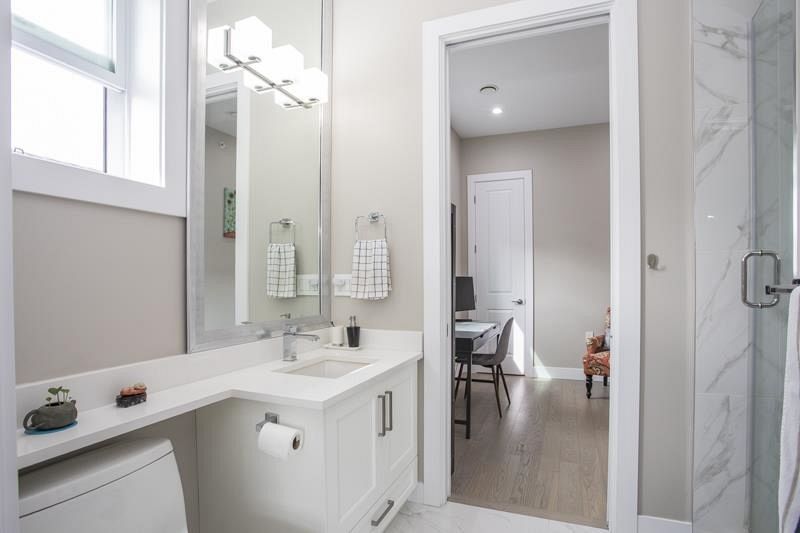 8559 Montcalm Street Vancouver, BC - 21