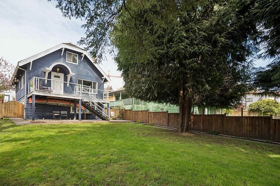 1861 E Kent Avenue North Vancouver, BC - 1