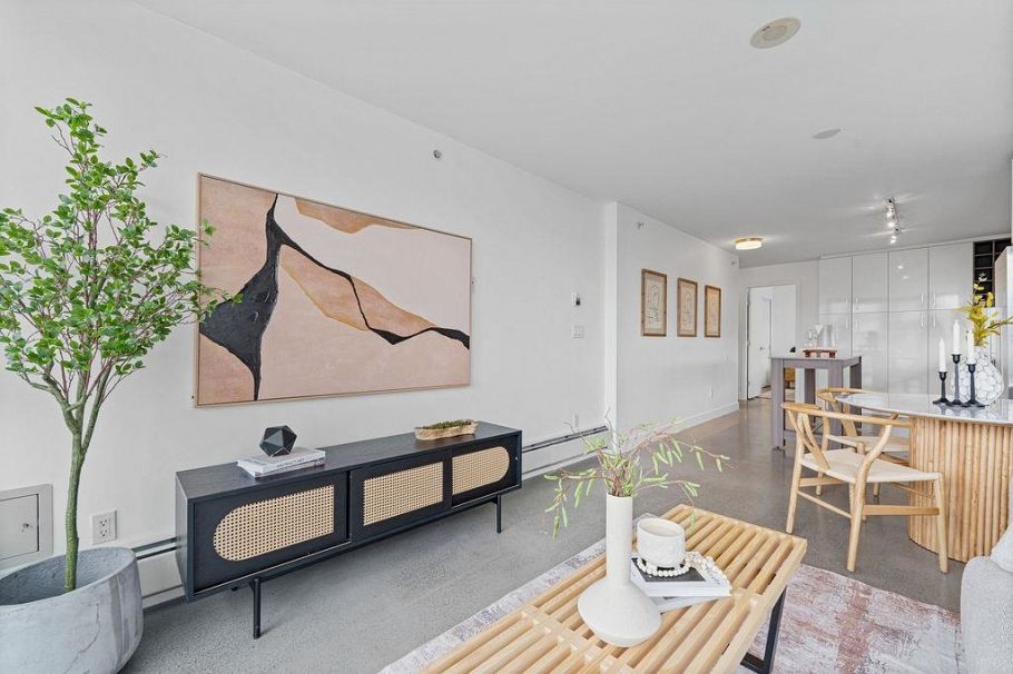 231 E Pender Street Vancouver, BC - 6