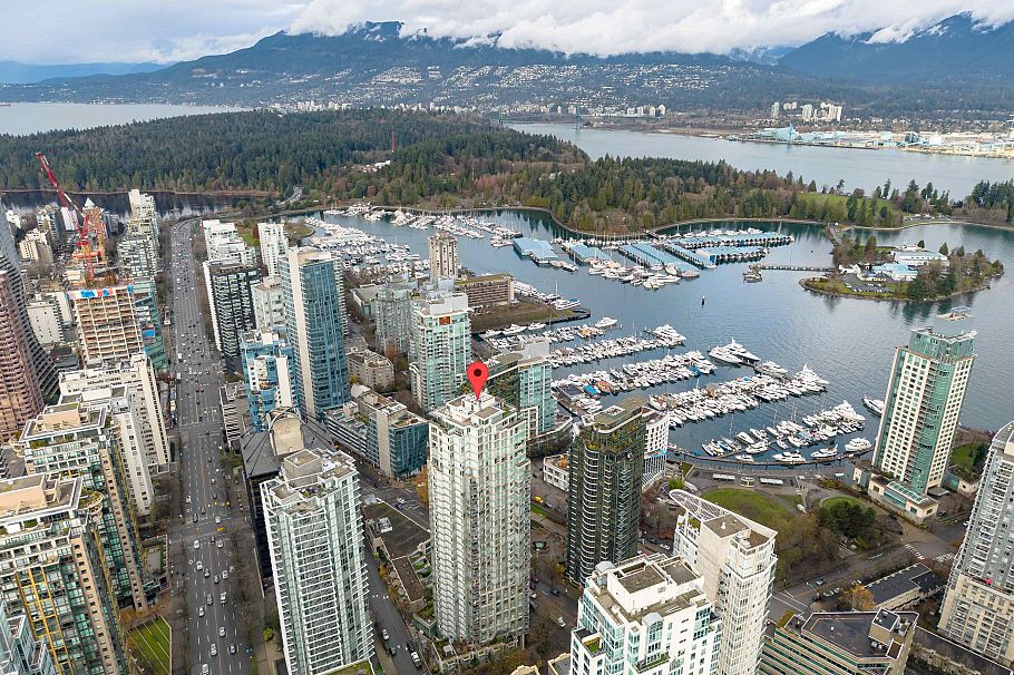306 1328 W Pender Street Vancouver, BC - 29