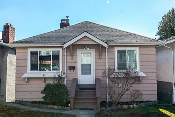 586 E 60th Avenue Vancouver, BC - 1