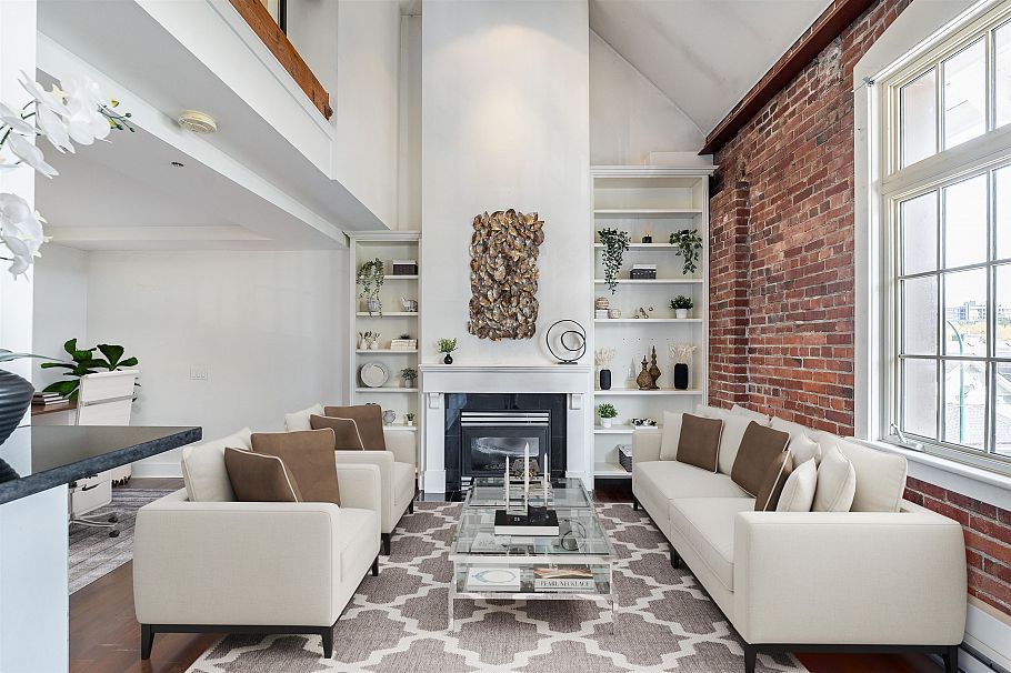 207 1811 W 16th Avenue Vancouver, BC - 1