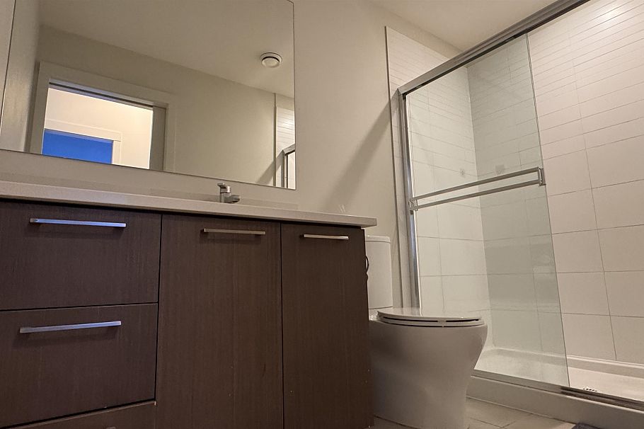 301 5983 Gray Avenue Vancouver, BC - 9