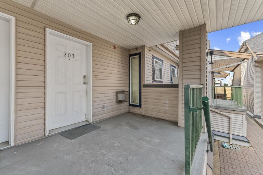 203 5625 Senlac Street Vancouver, BC - 19