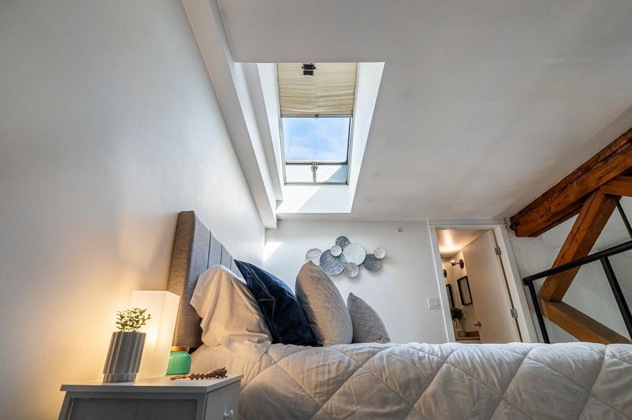 207 1811 W 16th Avenue Vancouver, BC - 20