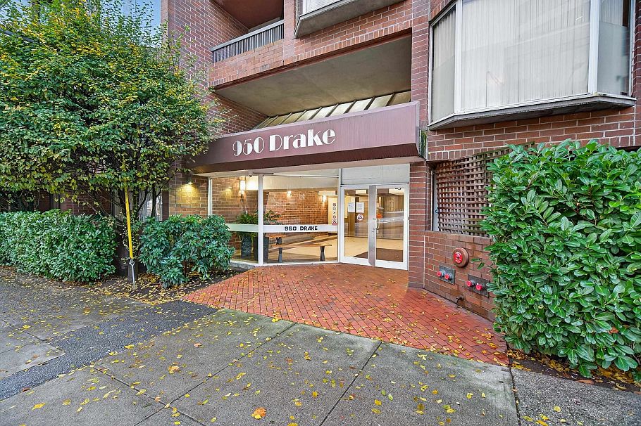 902 950 Drake Street Vancouver, BC - 31