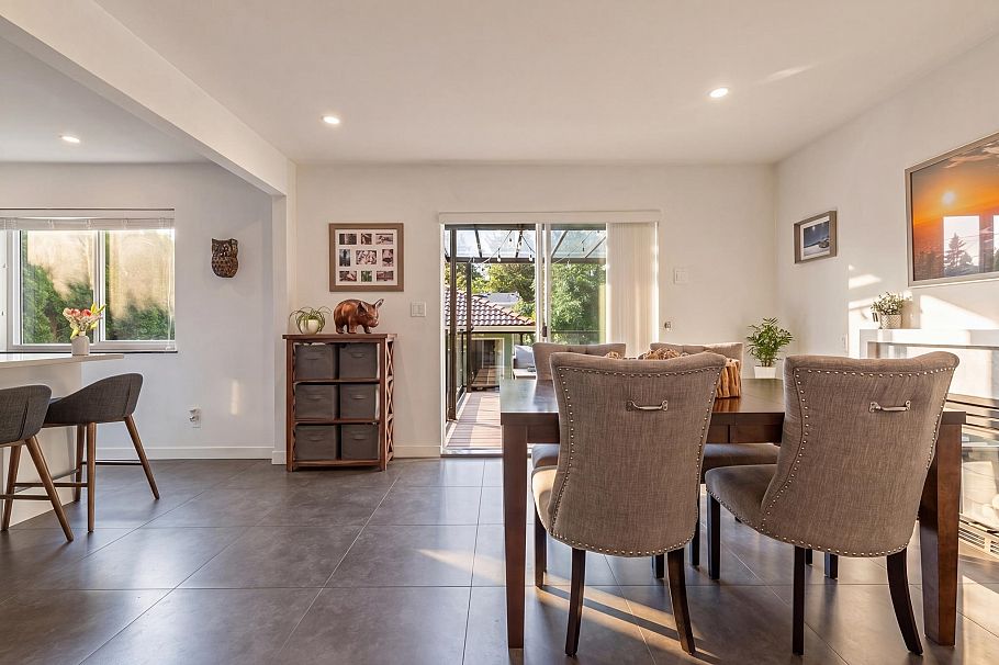 2950 W 15th Avenue Vancouver, BC - 13