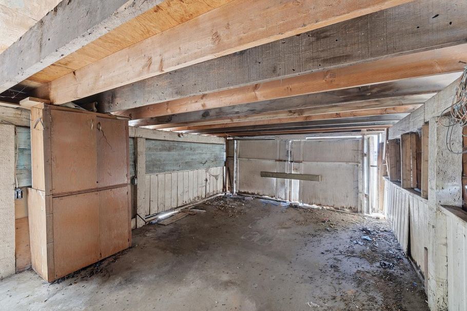 1016 E 18th Avenue Vancouver, BC - 22