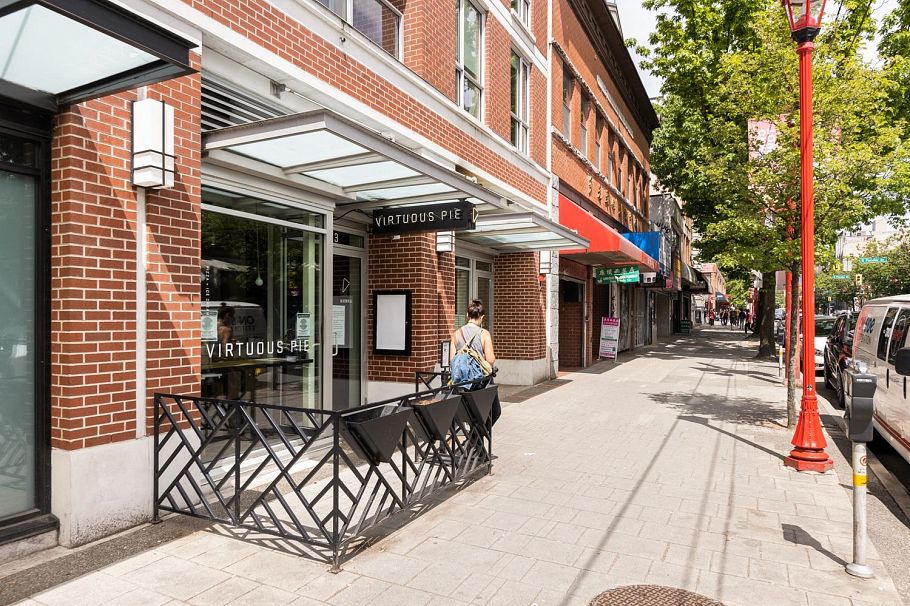 231 E Pender Street Vancouver, BC - 39