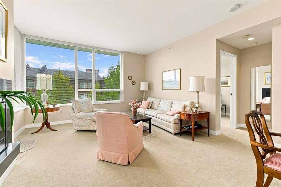 405 3382 Wesbrook Mall Vancouver, BC - 3