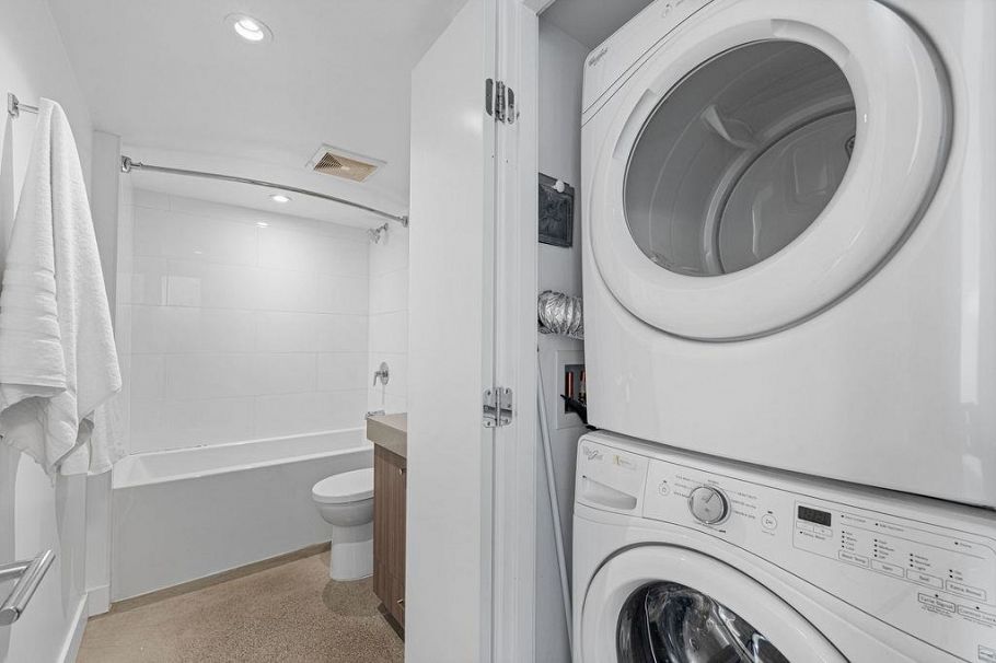 231 E Pender Street Vancouver, BC - 21