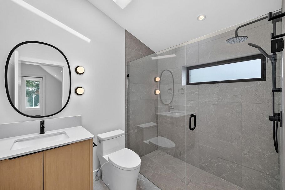 2 58 E 40th Avenue Vancouver, BC - 39