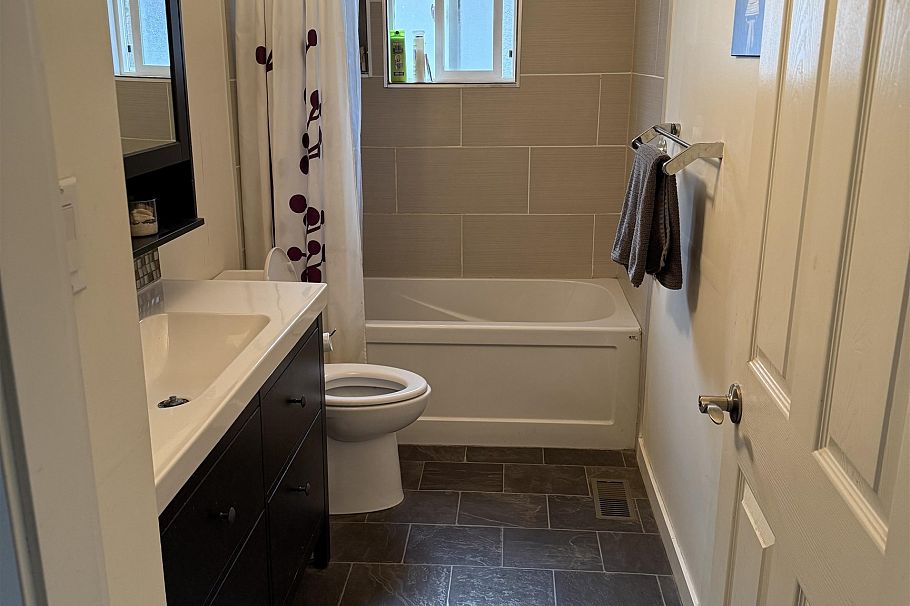 3990 Mt Seymour Parkway North Vancouver, BC - 4