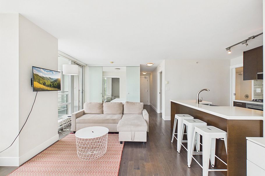 1101 535 Smithe Street Vancouver, BC - 2