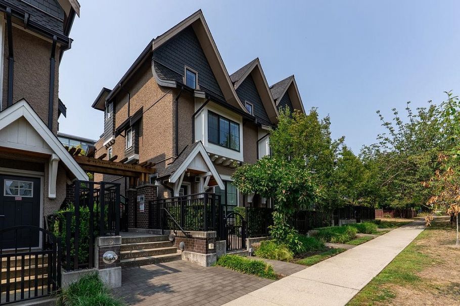 8123 Shaughnessy Street Vancouver, BC - 1
