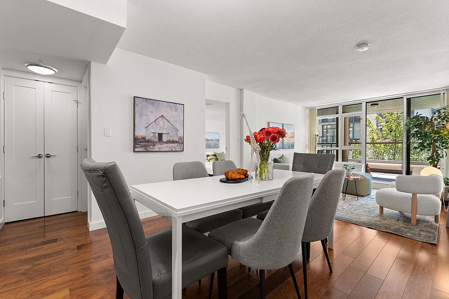 302 2507 Maple Street Vancouver, BC - 22