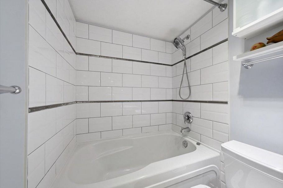 310 2137 W 10th Avenue Vancouver, BC - 20