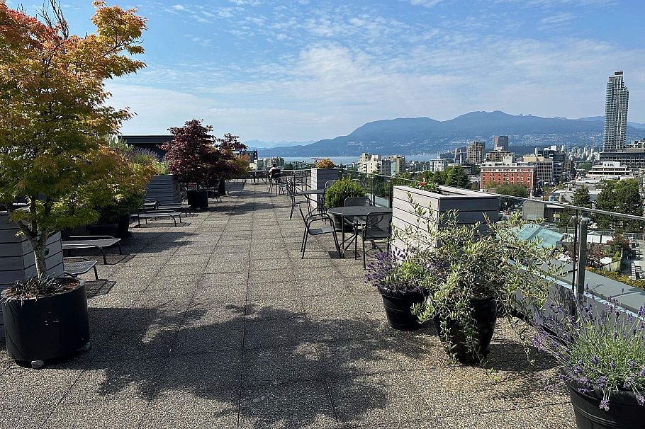 715 1445 Marpole Avenue Vancouver, BC - 1