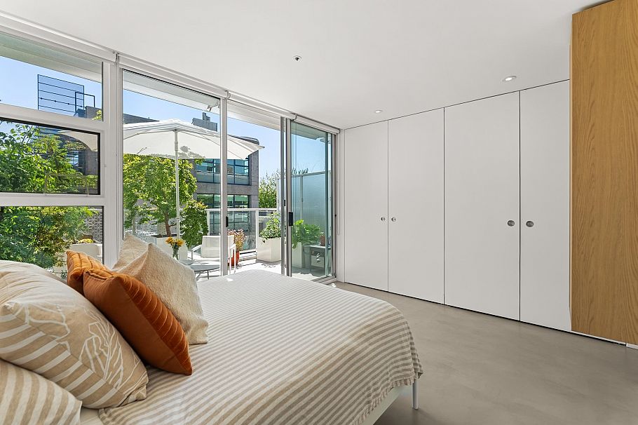 6 1650 W 1st Avenue Vancouver, BC - 22