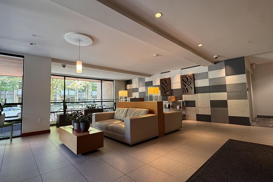 301 5983 Gray Avenue Vancouver, BC - 5