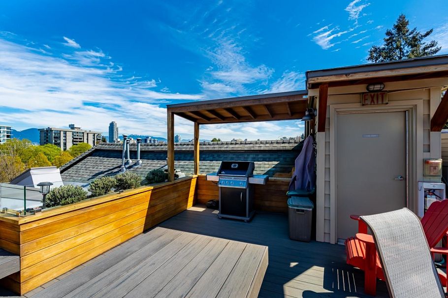 207 1811 W 16th Avenue Vancouver, BC - 27
