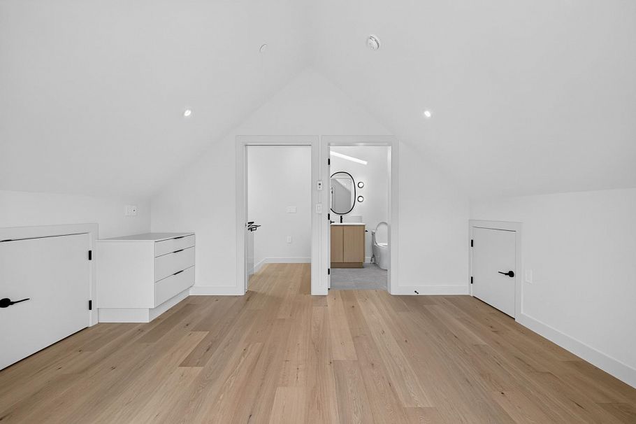 2 58 E 40th Avenue Vancouver, BC - 38