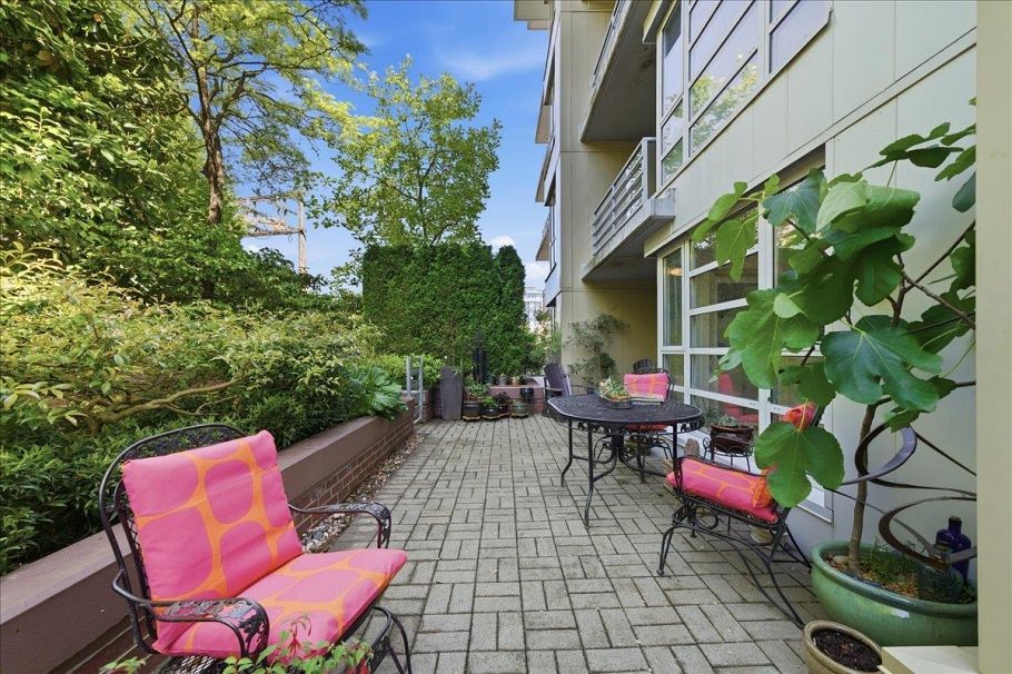 310 2137 W 10th Avenue Vancouver, BC - 7