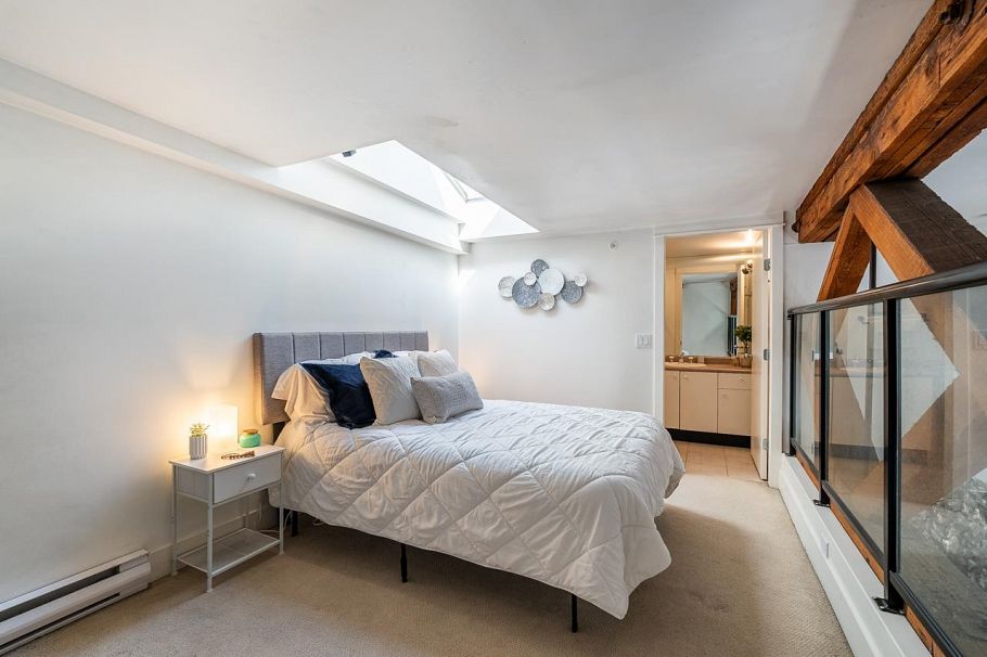 207 1811 W 16th Avenue Vancouver, BC - 17