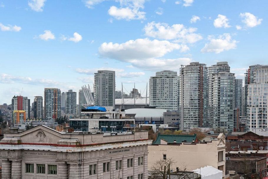231 E Pender Street Vancouver, BC - 32