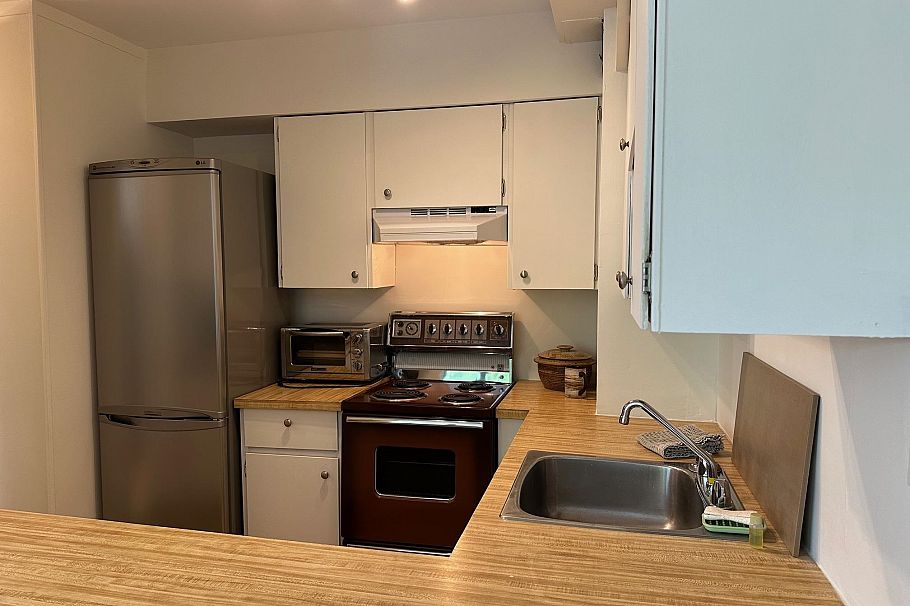 715 1445 Marpole Avenue Vancouver, BC - 8