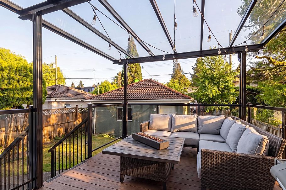 2950 W 15th Avenue Vancouver, BC - 26