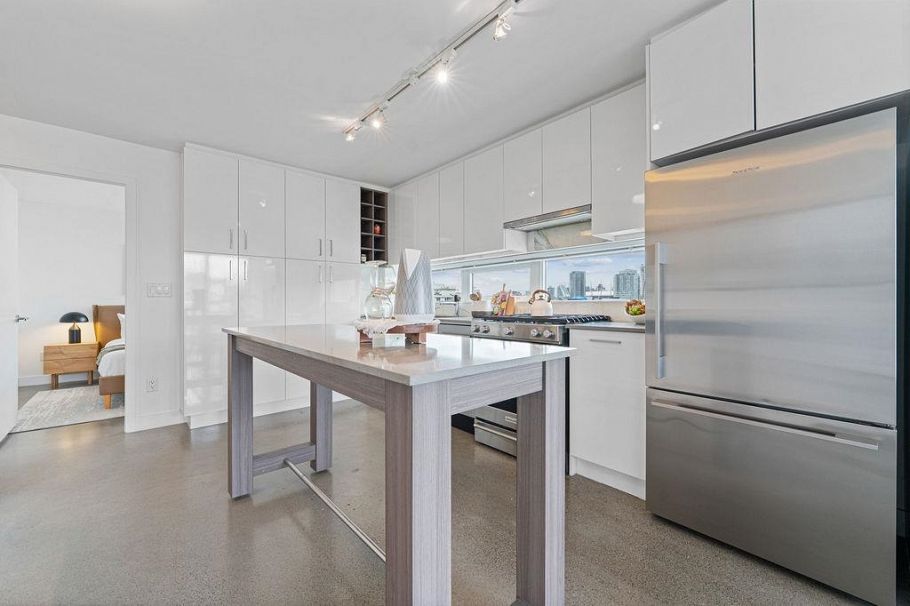 231 E Pender Street Vancouver, BC - 8