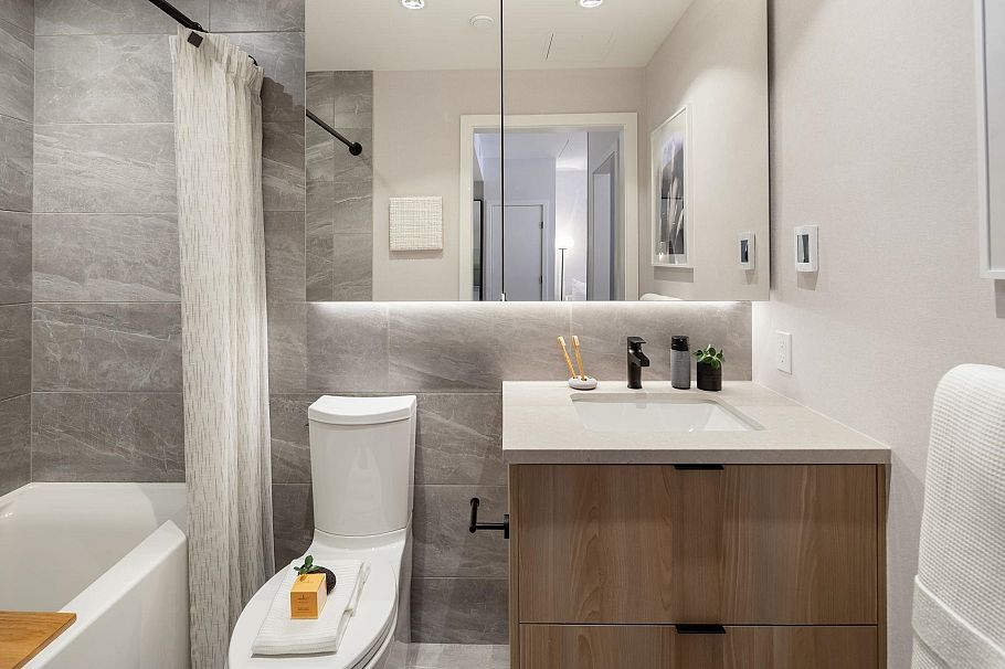715 8633 River District Crossing Vancouver, BC - 5