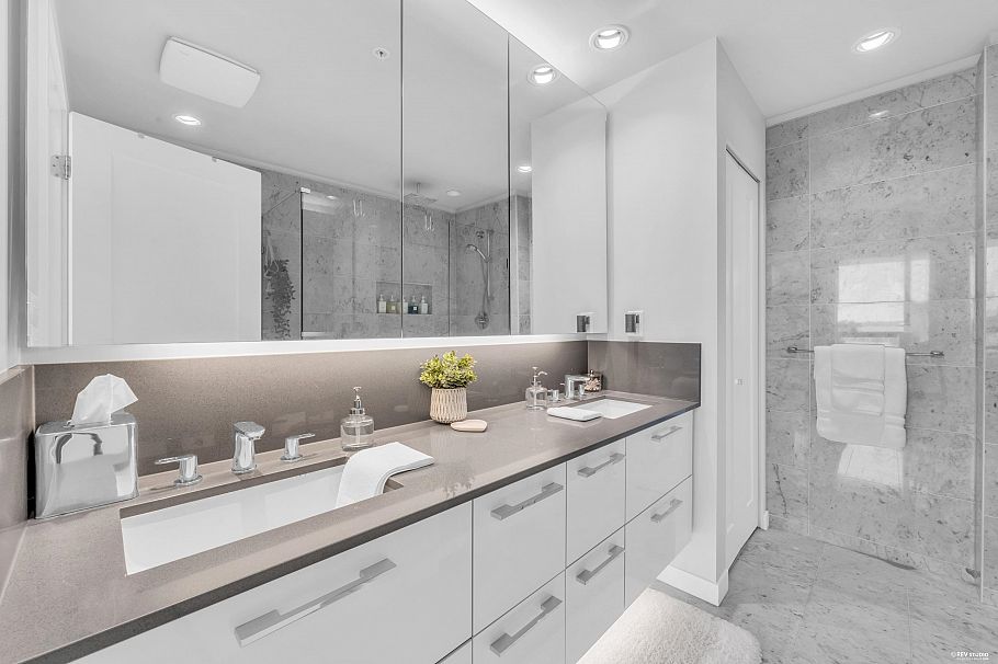 1309 118 Carrie Cates Court North Vancouver, BC - 20