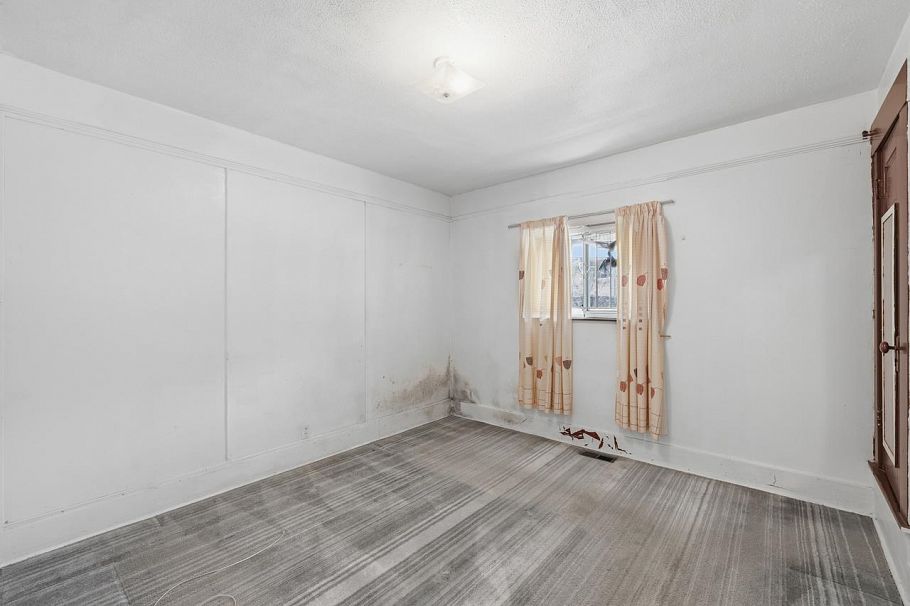 1016 E 18th Avenue Vancouver, BC - 9