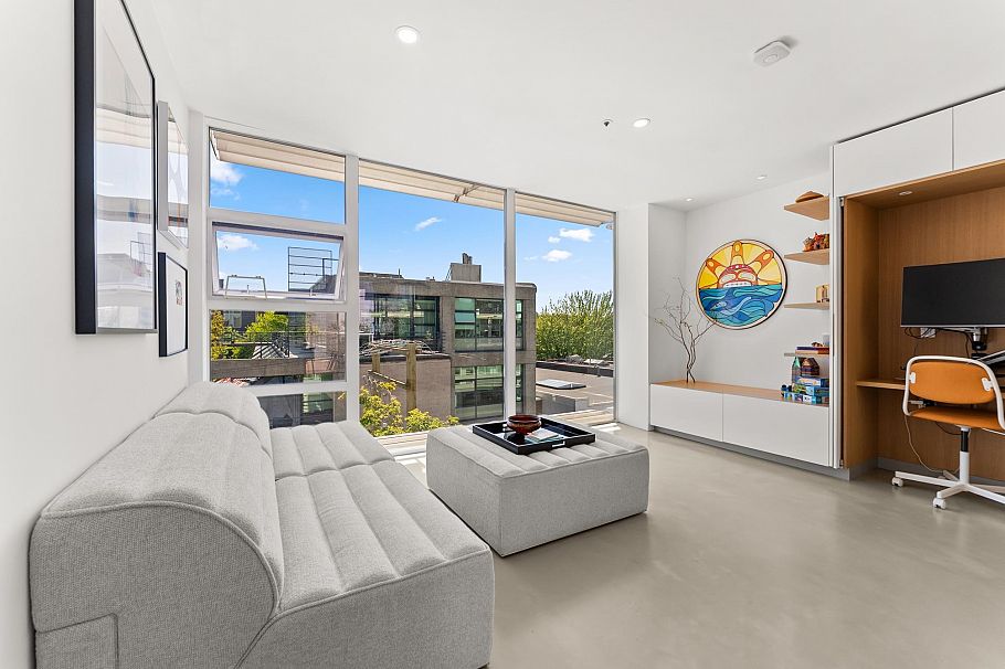 6 1650 W 1st Avenue Vancouver, BC - 2